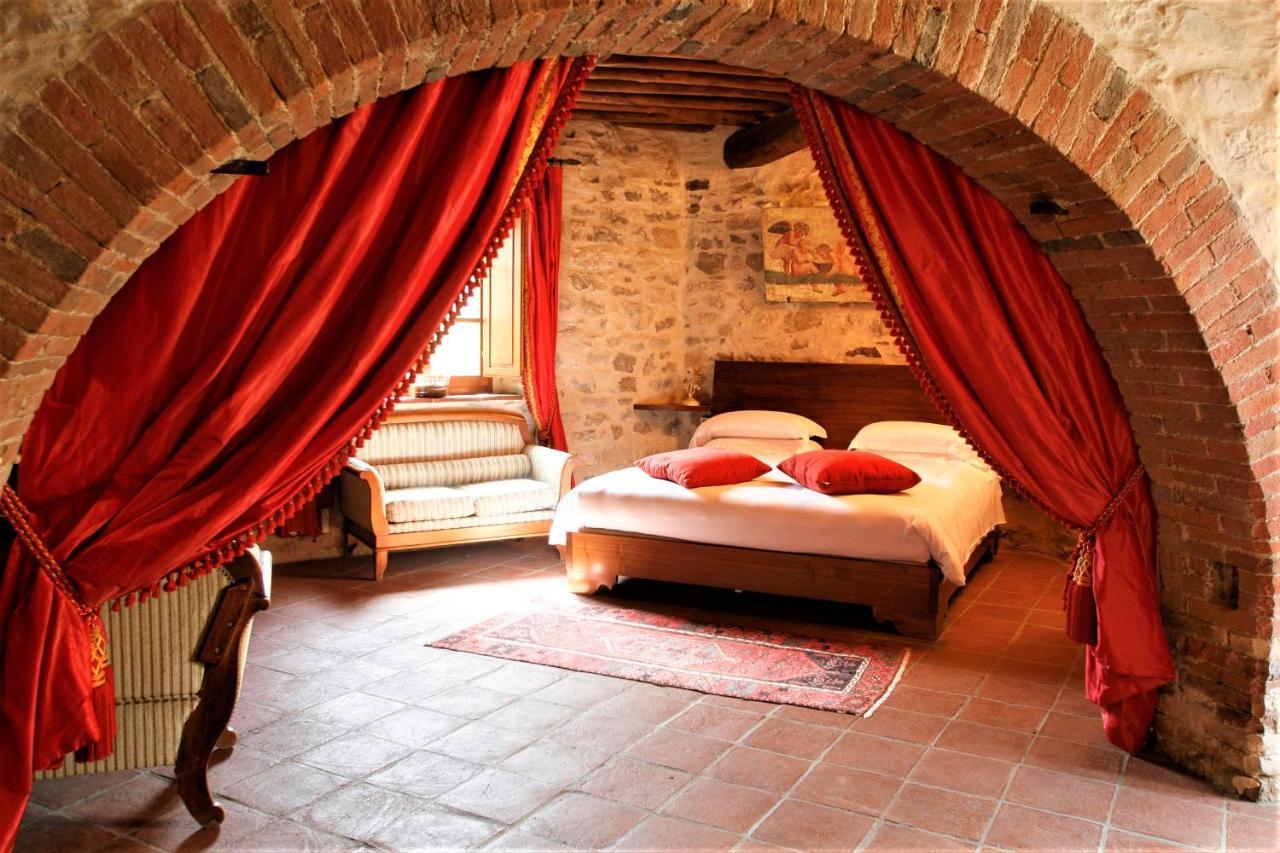Borgo Livernano Radda in Chianti Eksteriør billede