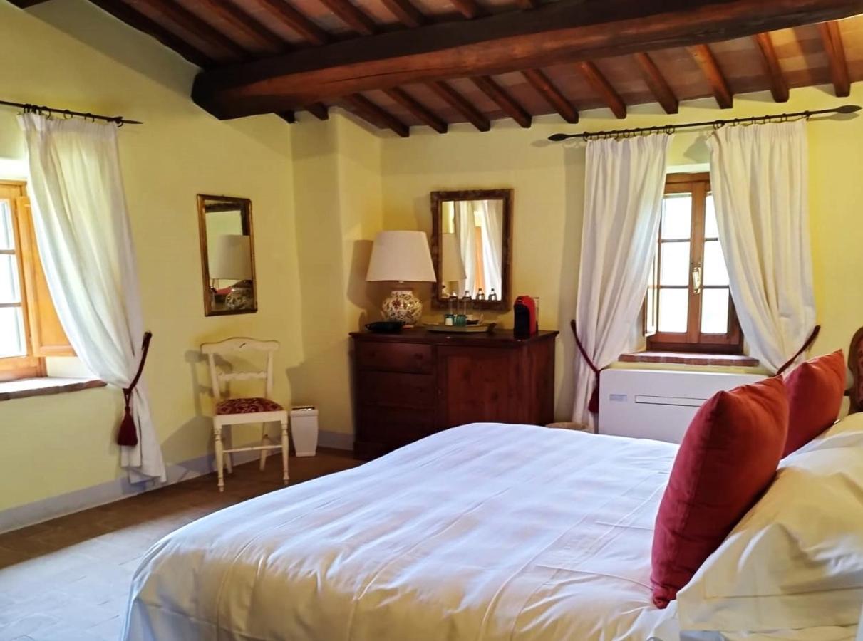 Borgo Livernano Radda in Chianti Eksteriør billede