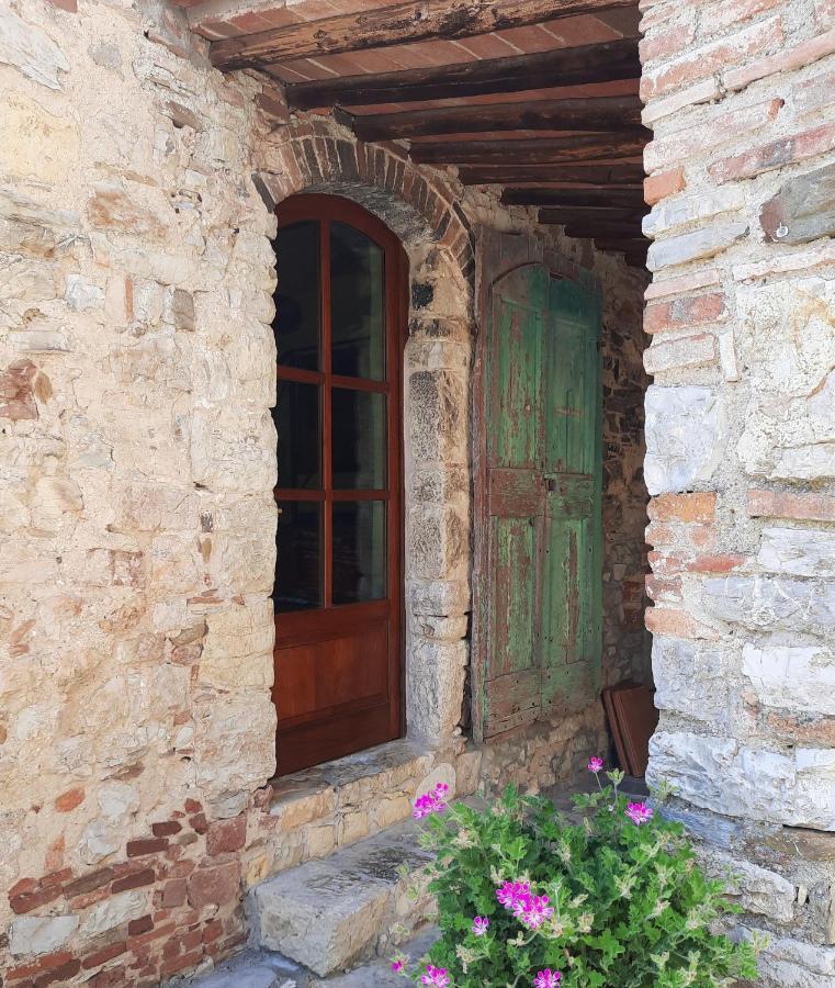 Borgo Livernano Radda in Chianti Eksteriør billede
