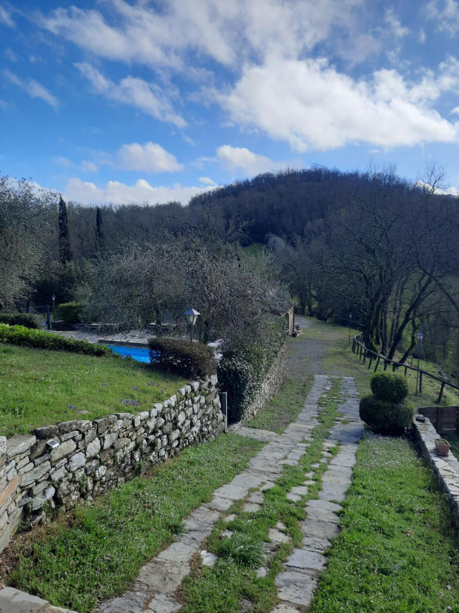 Borgo Livernano Radda in Chianti Eksteriør billede